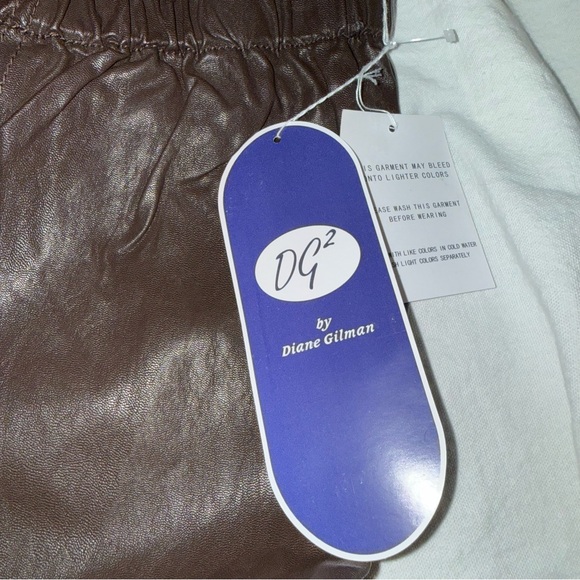 Diane Gilman Chocolate Faux Leather Pants size medium NWT - Picture 5 of 7